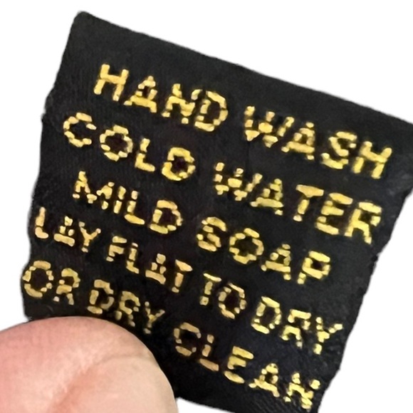 Andean Tradition alpaca blend knit long sweater with decorative hooks size small - Picture 8 of 8